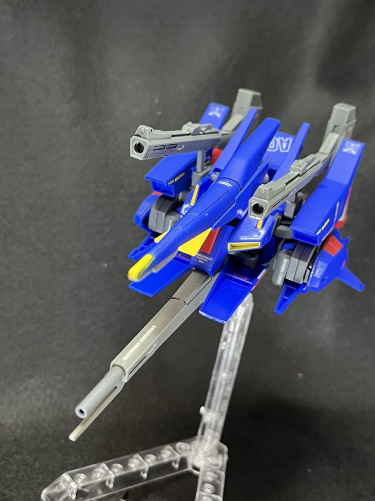 ウェイブライダー形態。今回はデカール盛り盛りです。