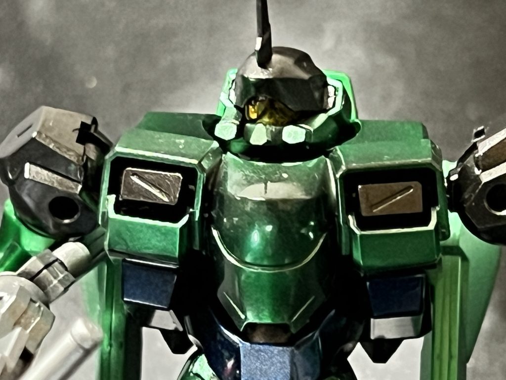 バストアップ。ショーアップさんのマルチクリアでトップコートをしています。