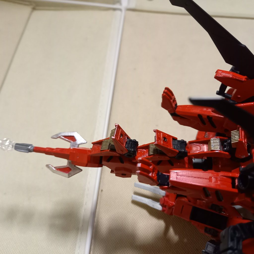 尻尾部分はこうなってます。