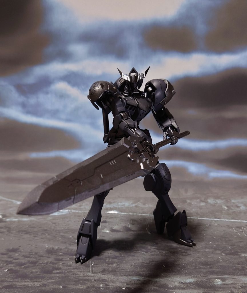 大剣を構える。