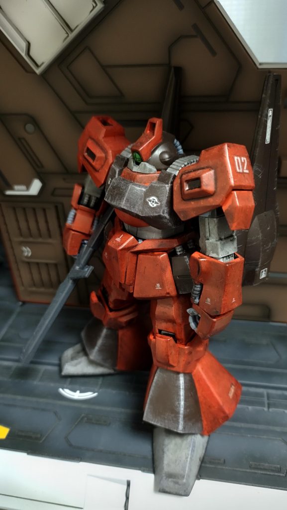 肩の番号は二機目なので02に。