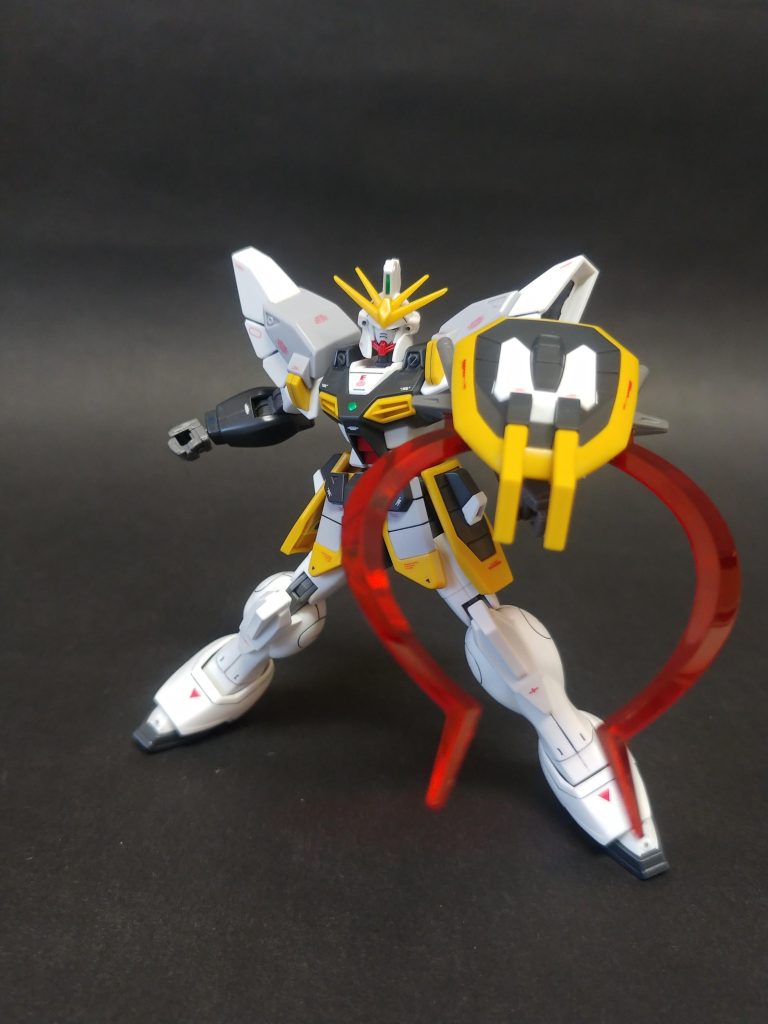 可動域は良好で色々ポーズ出来ます。