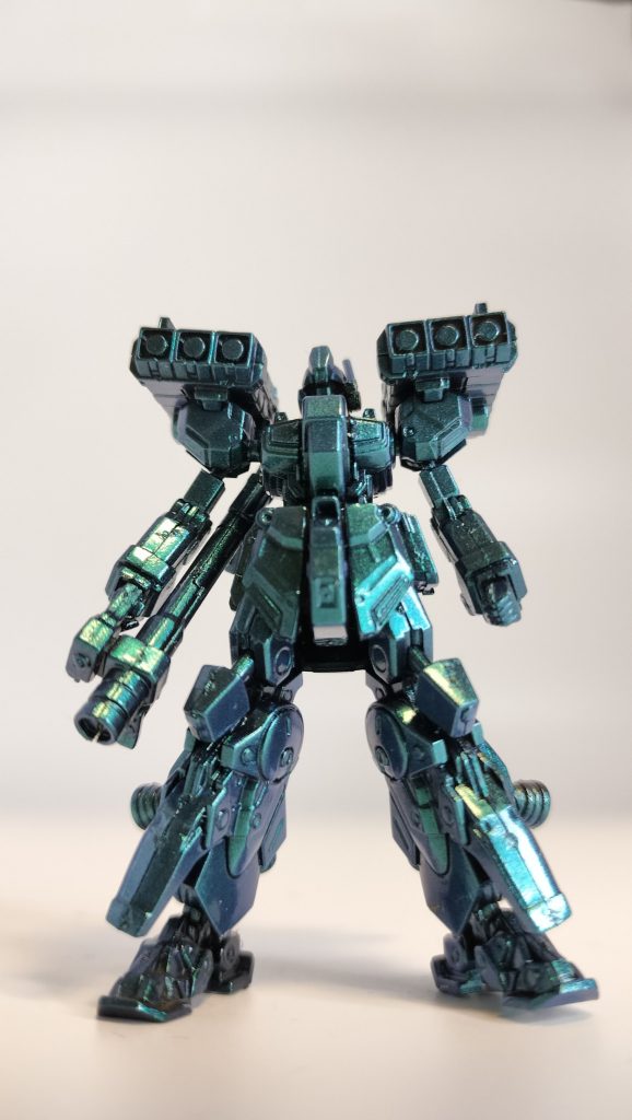 イメージカラー。黒下地にクリスタルカラーのターコイズグリーンどちらも合わせ目も消していない手抜きですが、色足しただけですごく映えて満足ですｗ