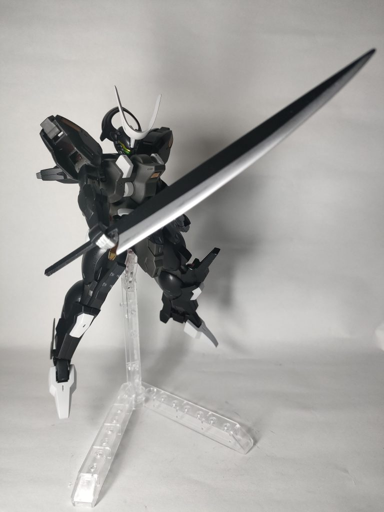 元ネタが鞘なので抜刀可能クリアランス調整をミスったので塗膜が剥がれまくり