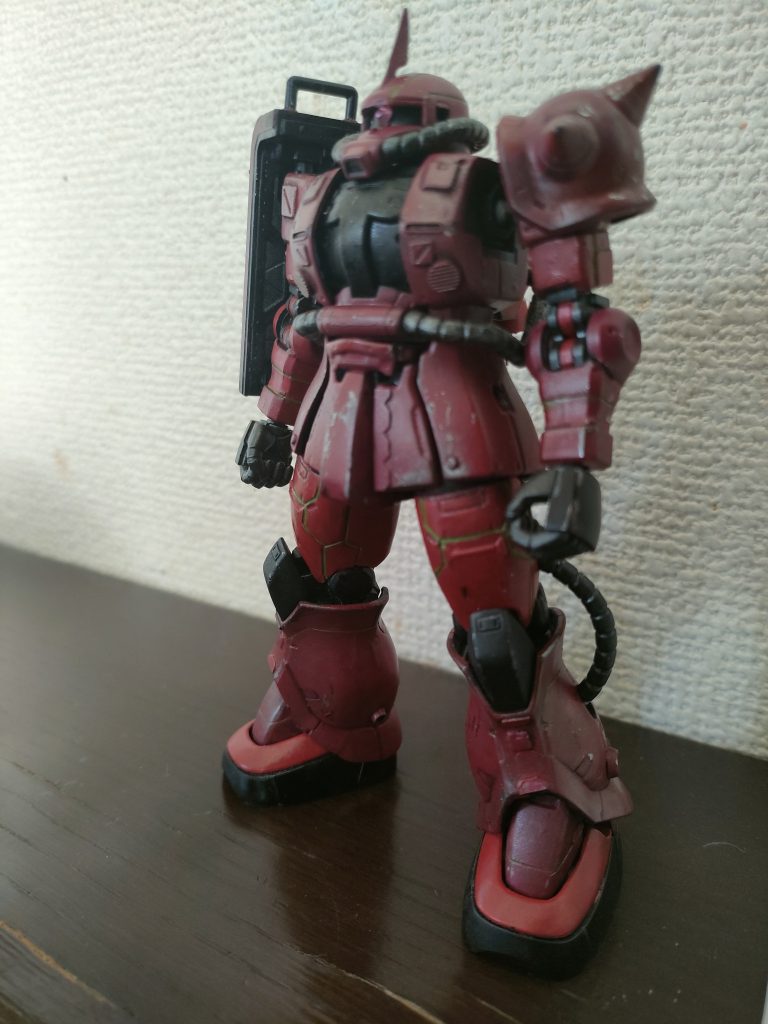 黒サフで筆塗り