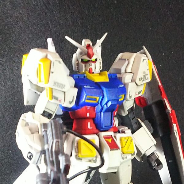 アムロ専用ガンダム4号機