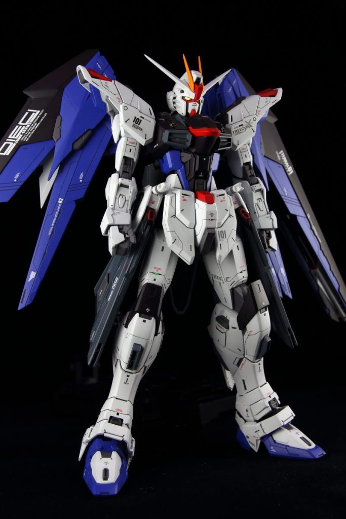 MG フリーダムガンダムver2.0–3枚目/制作者：@kazuo316ti