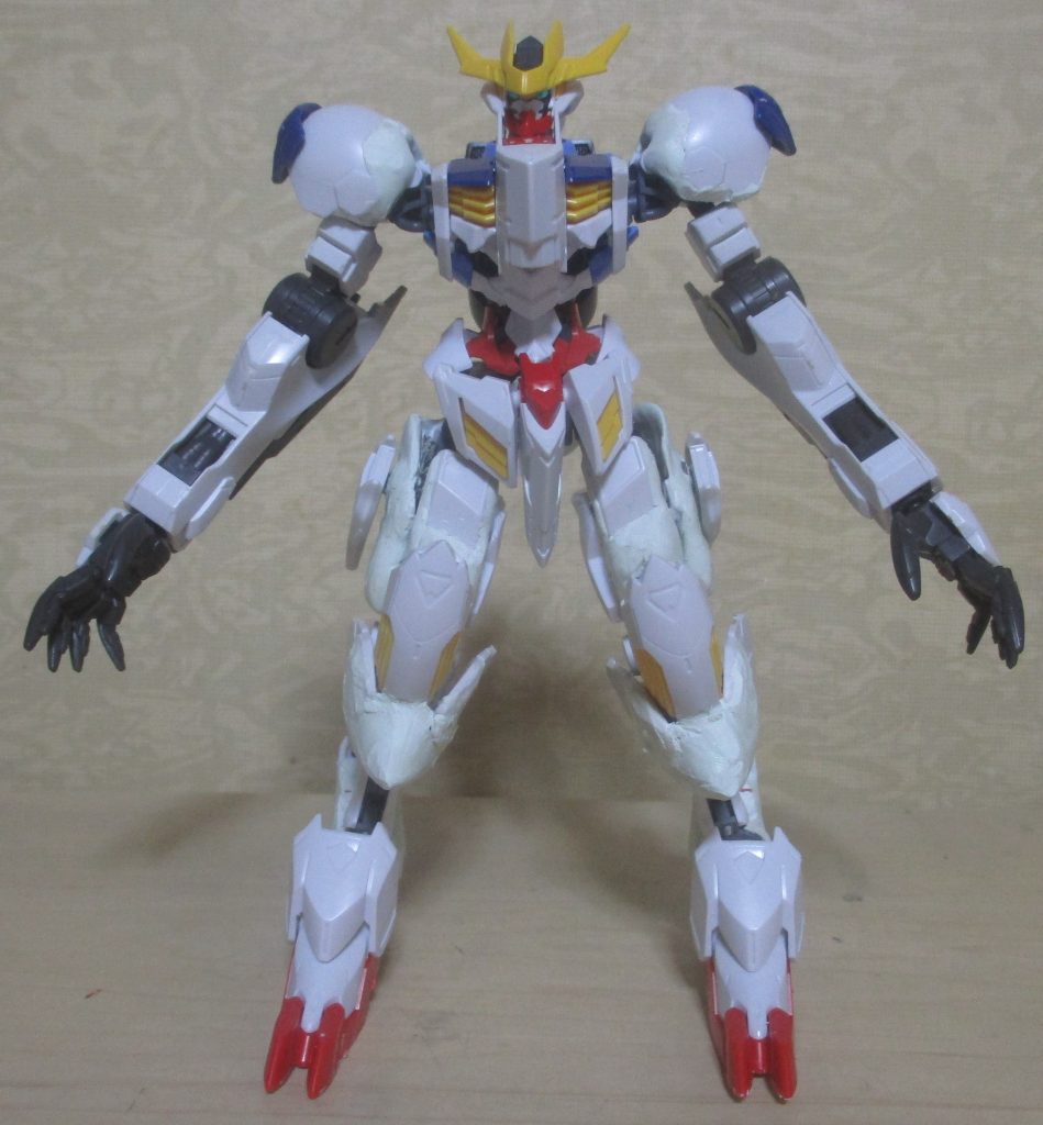 そこから、レクスのパーツをエポパテ&接着剤で移植して、この様に転生!!