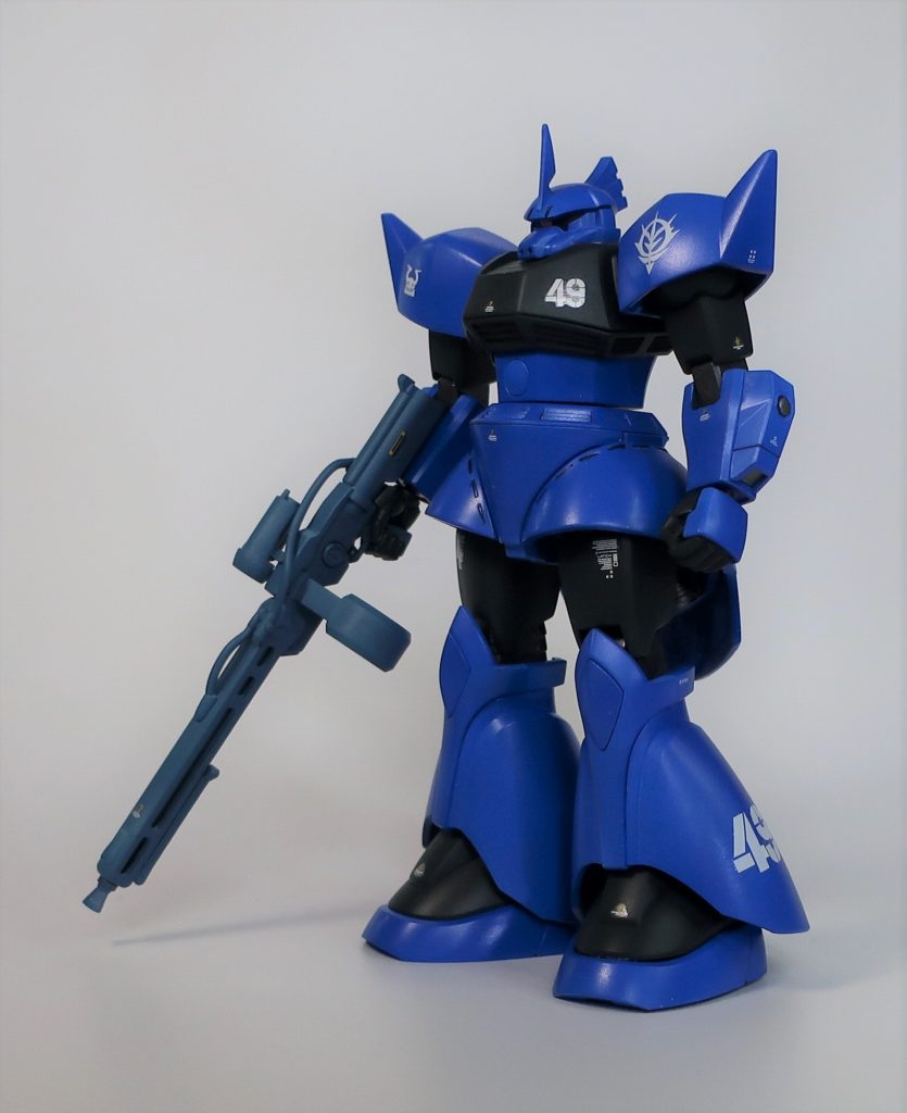 全体を縦方向に伸ばしたので、寸胴さは解消されたかと思います。