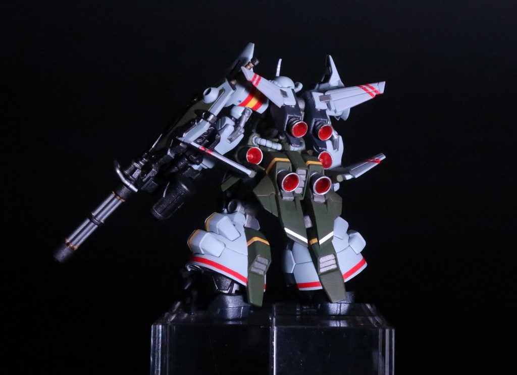 バーニアは穴が埋まってないものになってます進化を感じる…