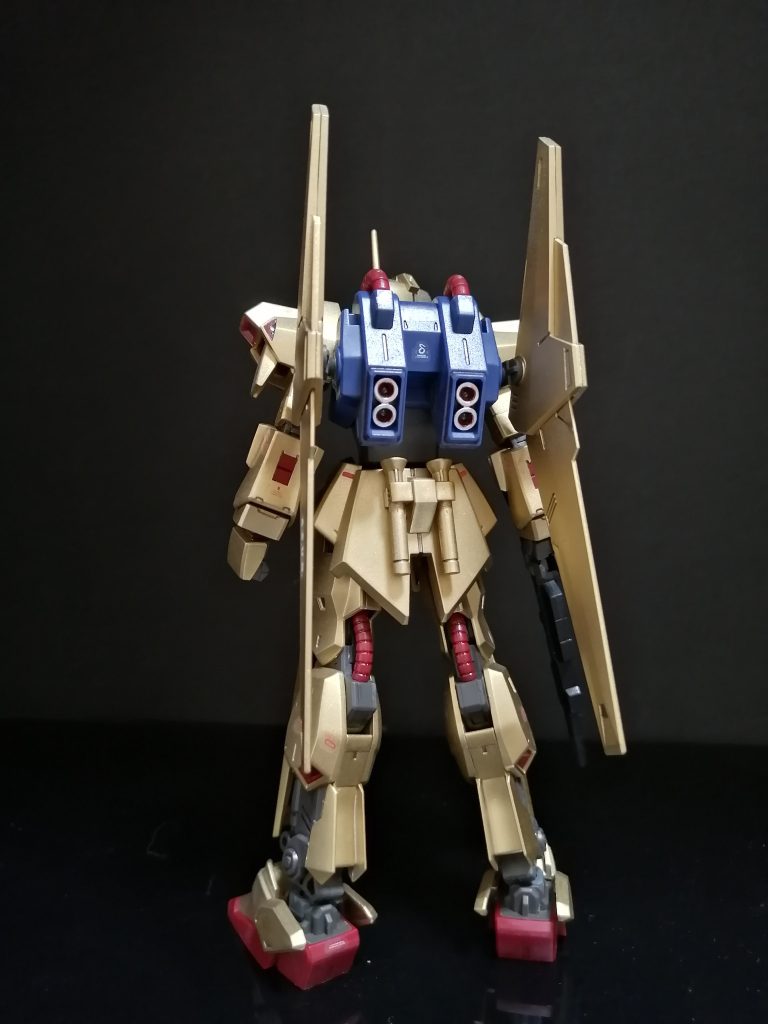 デカールはMG百式Ver.2.0を参考にしました。