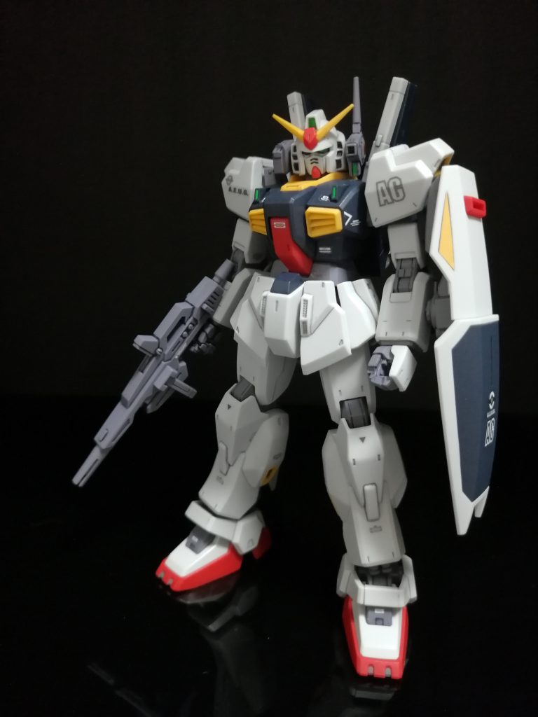 スミ入れ・部分塗装・デカール貼り付け・つや消しトップコートで仕上げました。