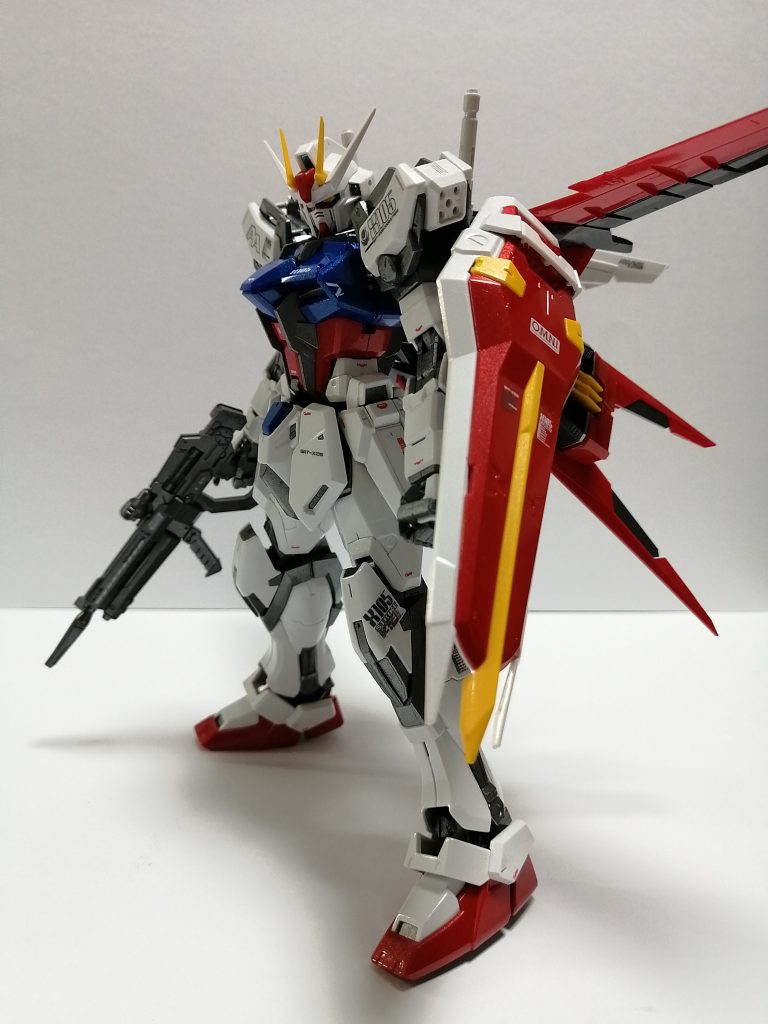 メタリックカラー全塗装・水転写デカール貼り付け・光沢トップコートで仕上げました。