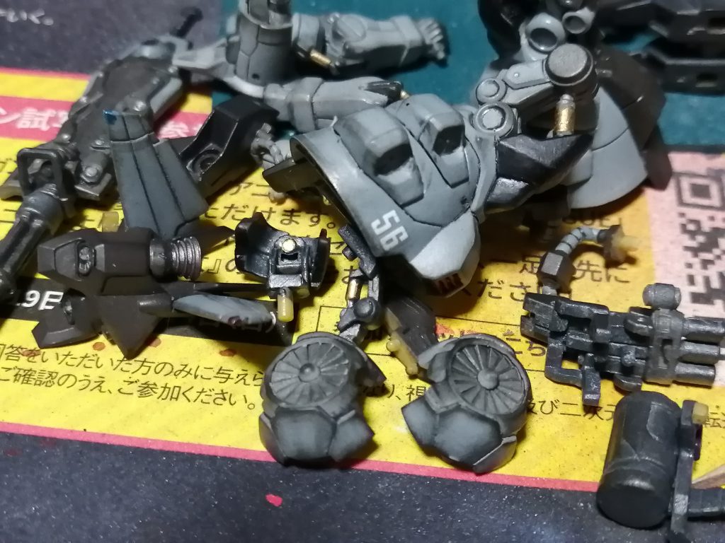 完成時に取った写真と実物の違いに色々戸惑ってます。多分この写真の色が一番本物に近いですｗ