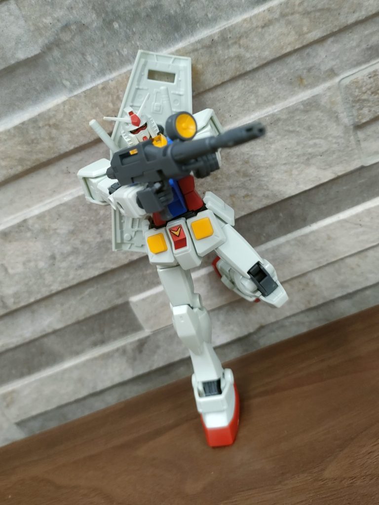 ポーズを取らすのが下手過ぎ笑&良い背景もなく…