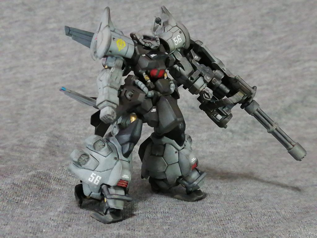 　合わせ目消して、塗装、デカール、ウェザリング、艶消しトップコートしました。うん、普通ですねｗ　色は劇中の色を参考にしました。