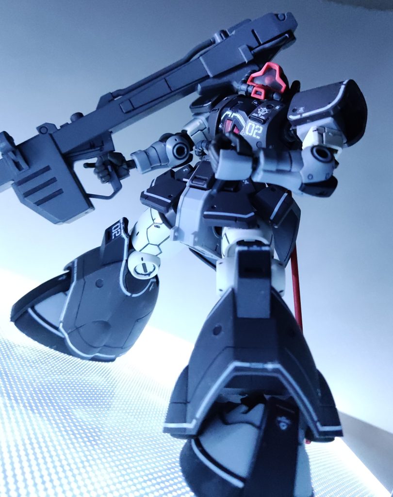 雰囲気重視だとこう。真上ライトをできるだけ暗くして撮影。Wattsのライティングボードは小さいやつで700円ぐらい、今回使ったのが1000円のやつ。それだけだとパワー不足なので、他のライトと組み合わせながら楽しく使えそうです。