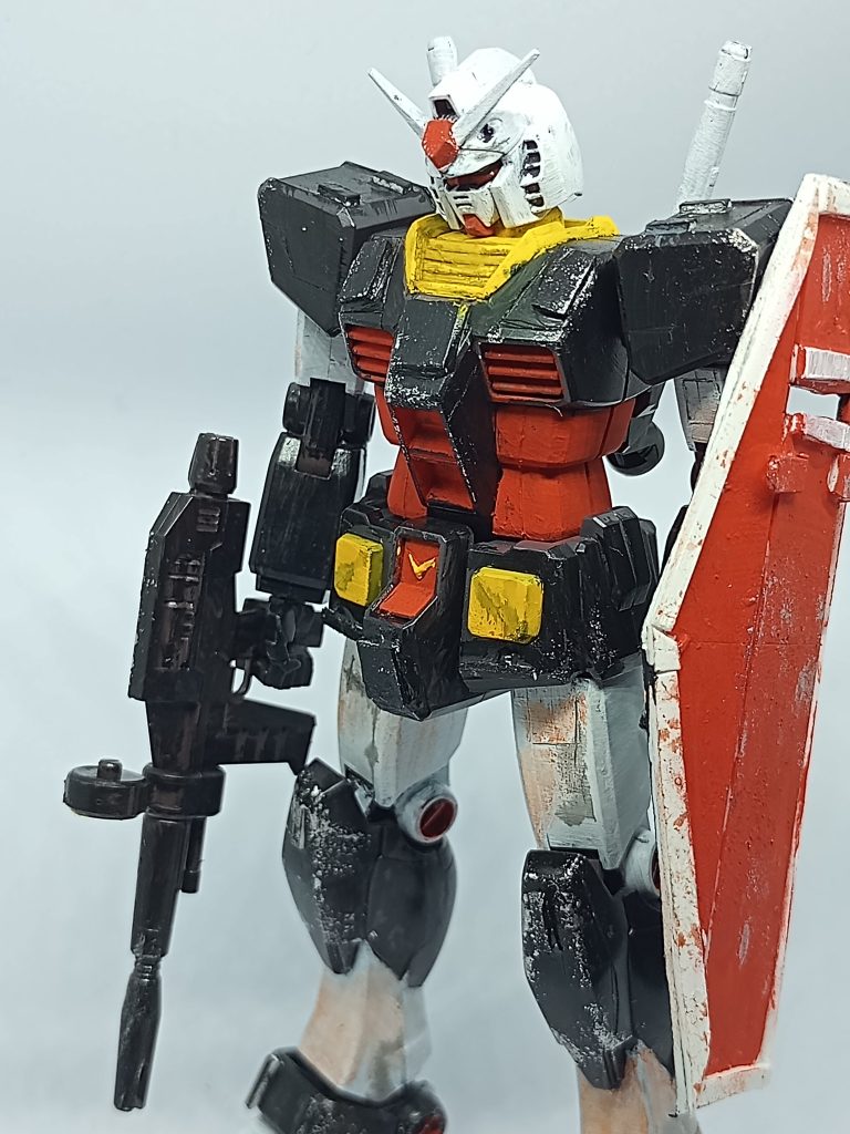 シールドは自分で作りました!意外と作れるもんですね～。