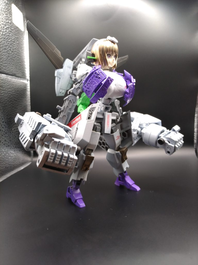 メカ娘＋巨大腕＋ｵﾊﾟｰｲと出来るだけ性hロマンを詰め込みました。頑張ればもっともっとロマンを盛れたのですが、そうすると収拾がつかなくなるのでここらで我慢。