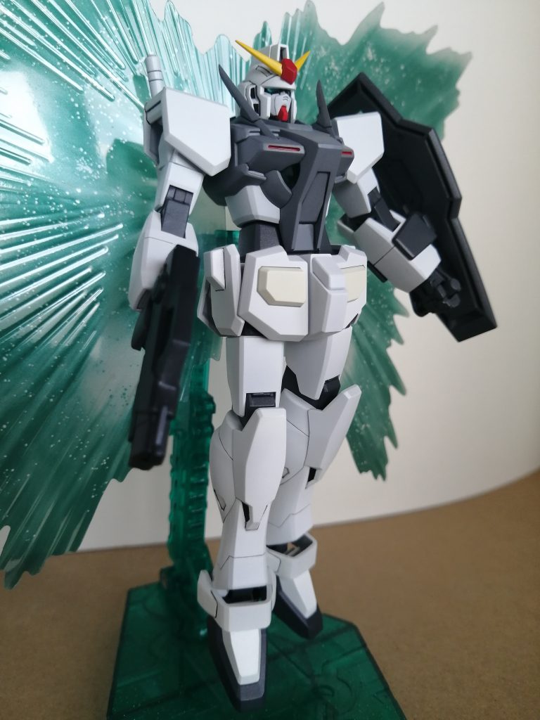 ダブルオーはアナザーガンダムのなかではトップクラスに好きな作品です。刹那の壮大なストーリーも思えばこのガンダムを目撃してから全てがはじまりましたね。