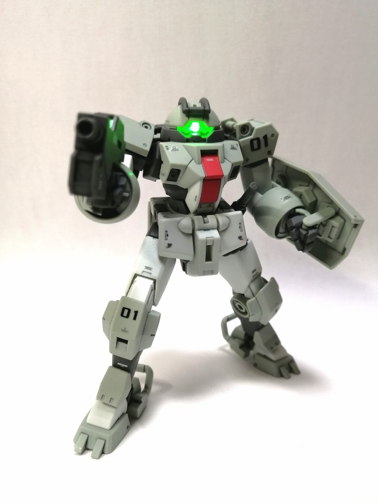 電飾以外の改修は、スミ入れ・水転写デカール貼り付け・つや消しトップコート等をしています。とても作りやすいキットなので、電飾含めてほぼ１日で完成しました。最後まで見ていただき、ありがとうございます😸