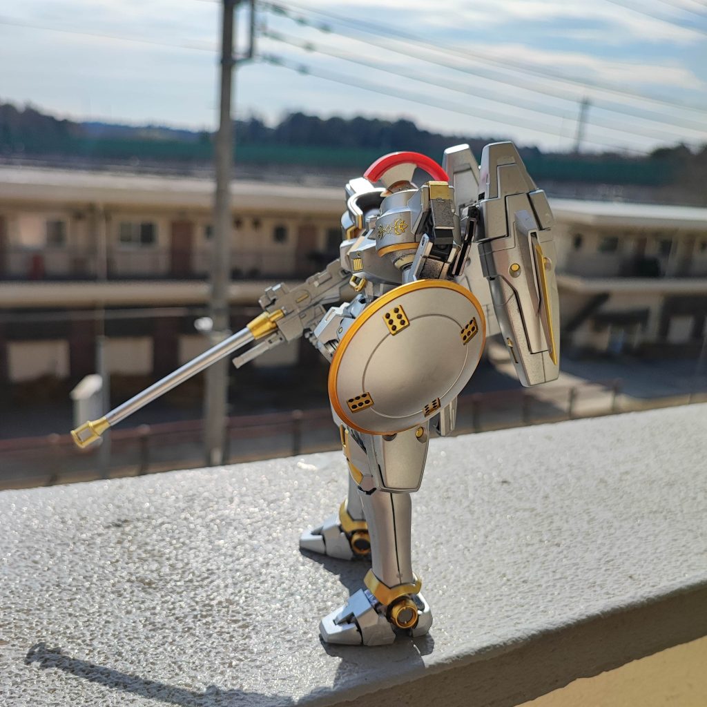 騎士団長トールギス–3枚目/制作者：@nozomu3399