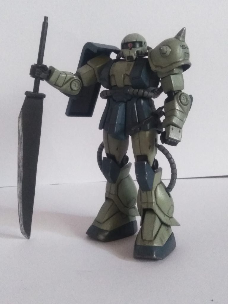 大分、小ぢんまりしたのに三回も振り回せば腕が壊れてしまうようです。