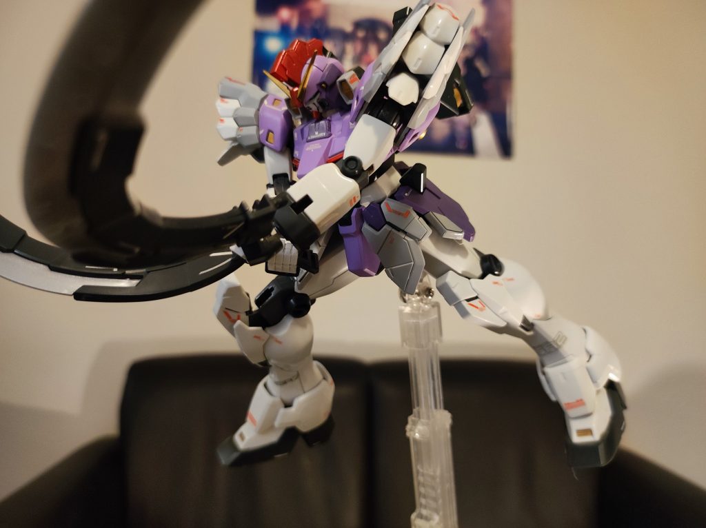 同じポーズ。かっこいい過ぎます!何度か見ても飽きれません。