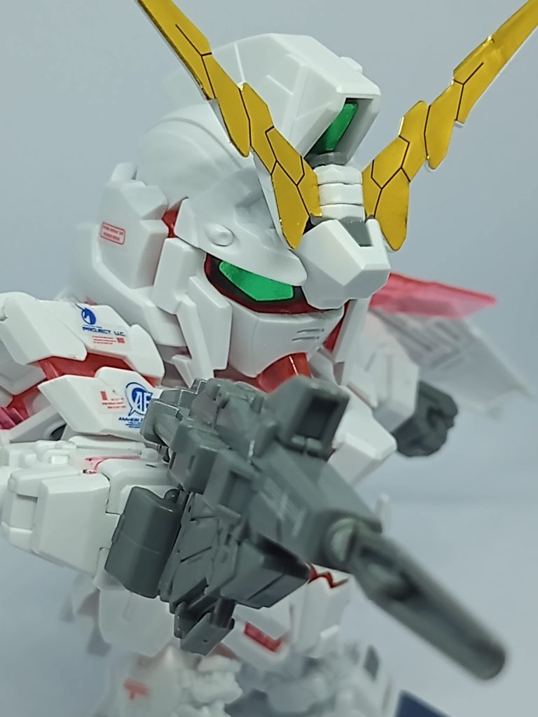 顔がカッコいいです。素組みだそうです。