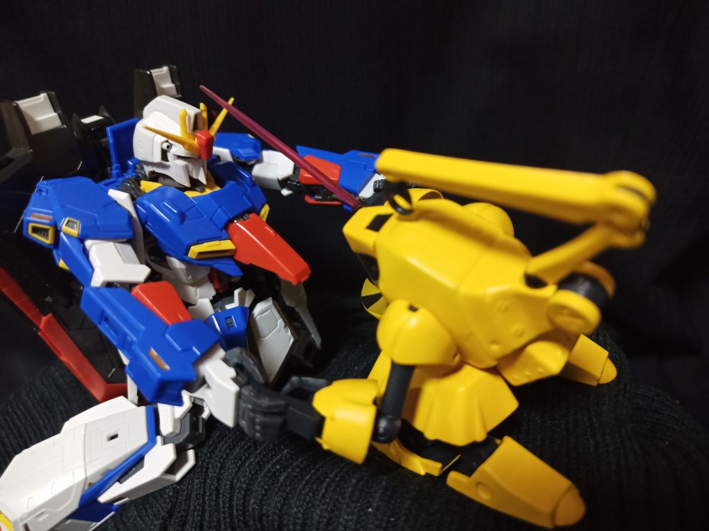 ヤザン「オラァ！ゼータめ許さんぞ～！」ジュドー「だから俺じゃないってばよ！」…超うろ覚えすみません^^;