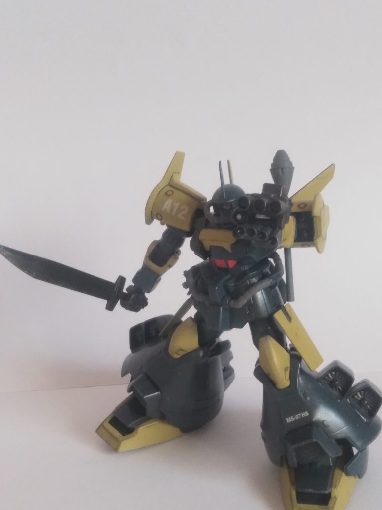 そして何時もどうり、初めに撃ちつくし基本武装で戦闘続行となります。