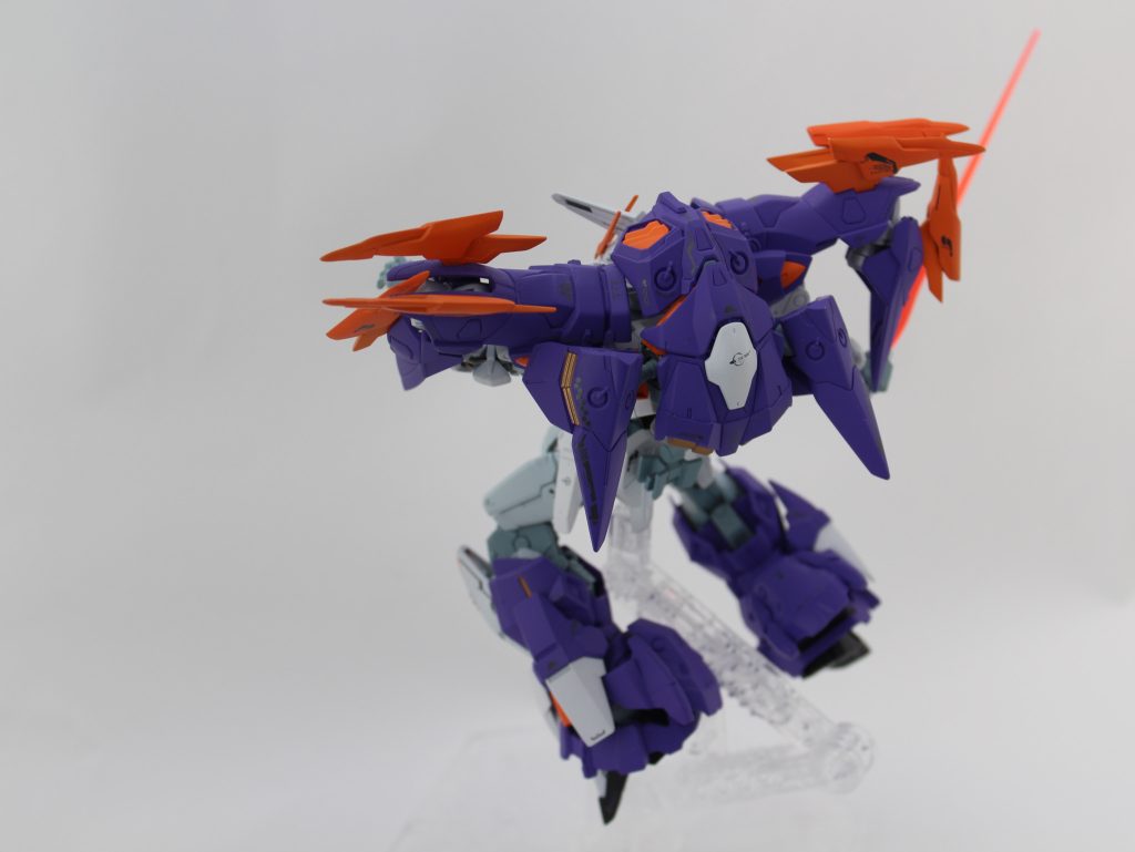 背面の写真です。写真の技術ってどこかに売ってないかななんて…思うこの頃です。