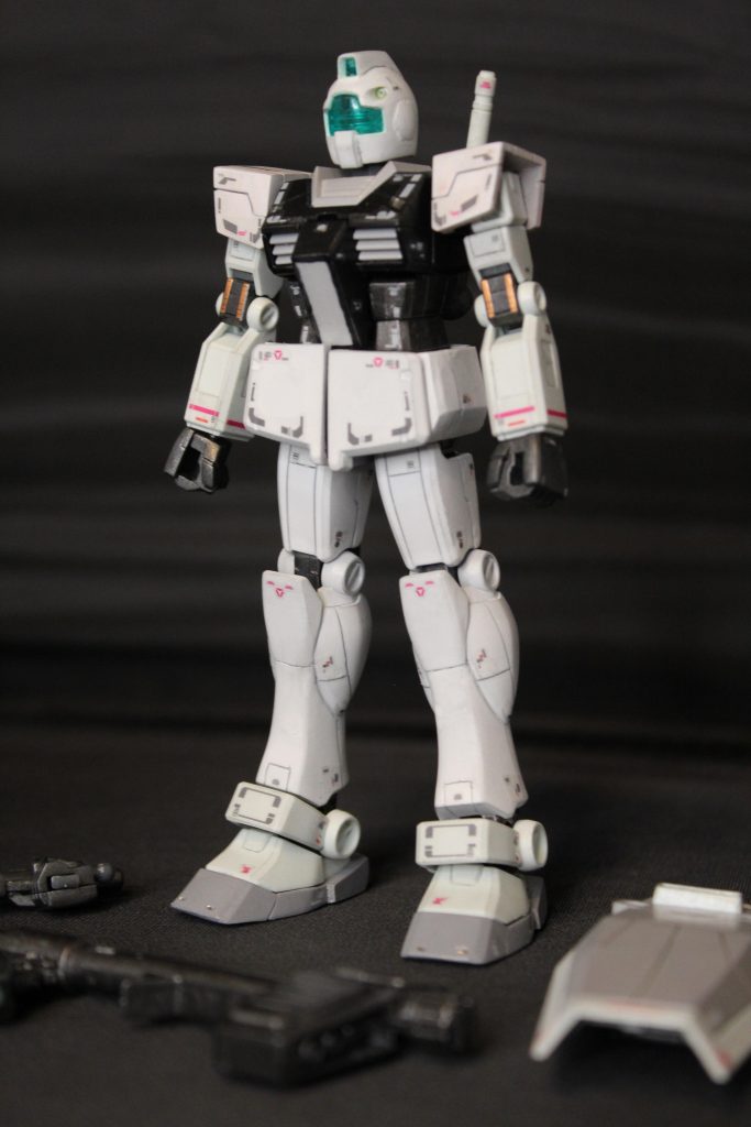 落ち着いた配色にしてみましたデカールは、RGガンダムの「リアリスティックデカール」です