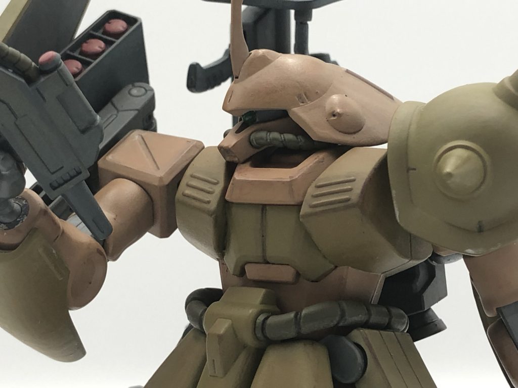 というわけでマラサイ陸戦強襲型でした。この作品は足掛け10年くらい、塗装待ちでも少なくとも5年くらい放置してあったんですが、プラモ熱が急に再燃して仕上げた思い入れのあるキットです。ここまでご覧いただきありがとうございます。