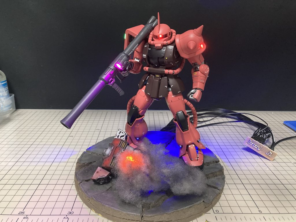 配線後電飾の関係から撮影が難しく実際に見たものとは違った印象になっているので、どこかに展示をして、直接ご覧いただける機会も作りたい所