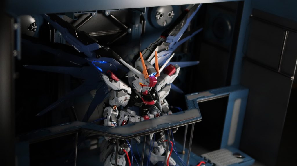 格納庫部分も今回作りこんでいます