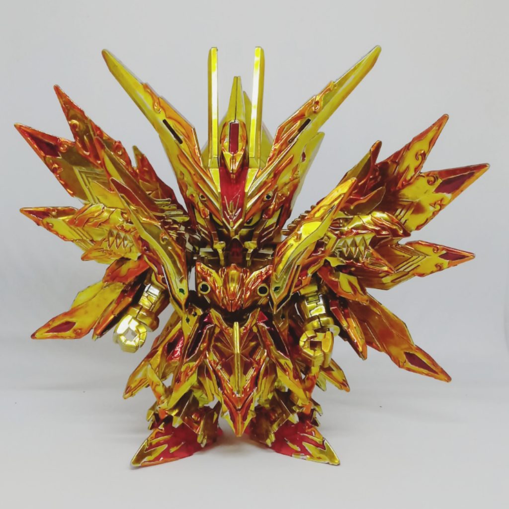 オールゴールドで塗装したのは初めてです（周瑜は買えないので...）https://youtu.be/jw8hycwTo6o