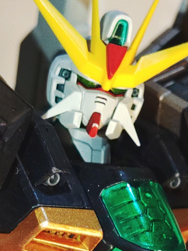 Hアイズに変更、デカ過ぎたかも