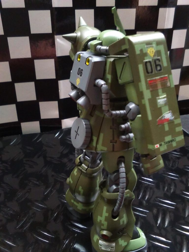 画像ではデカールの段差が目立ちますが実際にはほとんどわかりません。