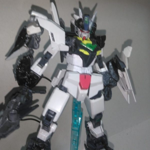 ルナフティンガンダム