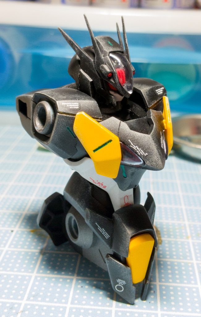 光のあたる方から、ドライブラシを入れて見ました。