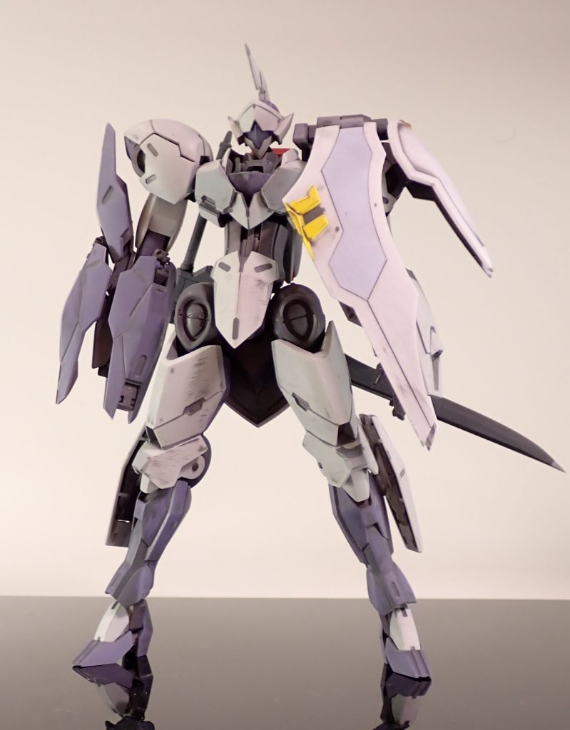 改修点・首を2mm延長・左手首付け根で2mm延長・足の付け根を外側に向くように角度変更・フロントアーマーの形状変更