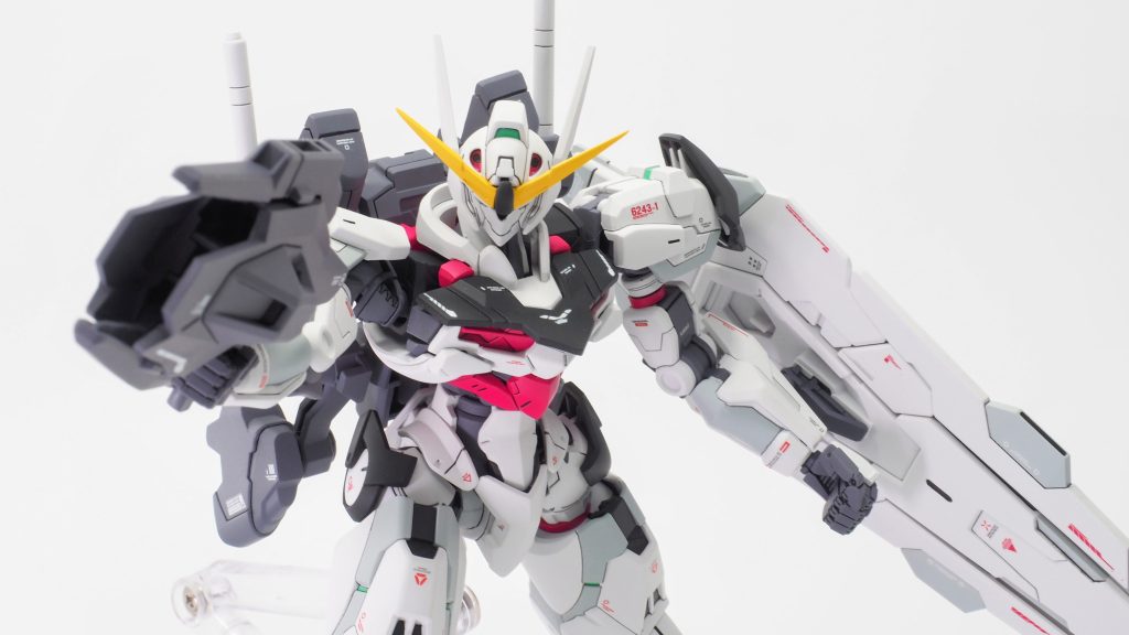 ガンダムルブリス（角付き）–5枚目/制作者：ふわとろ大尉