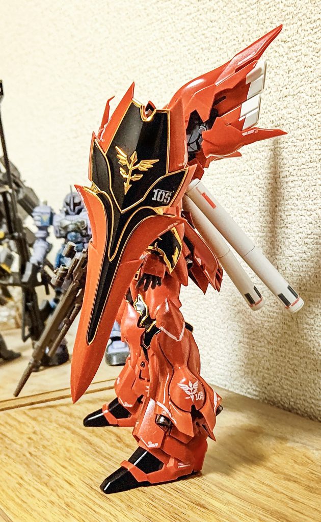 接地性がよくなるとは言っても、このくらいのマイケル・ジャクソンしないと自立しません。Annie, are you OK?