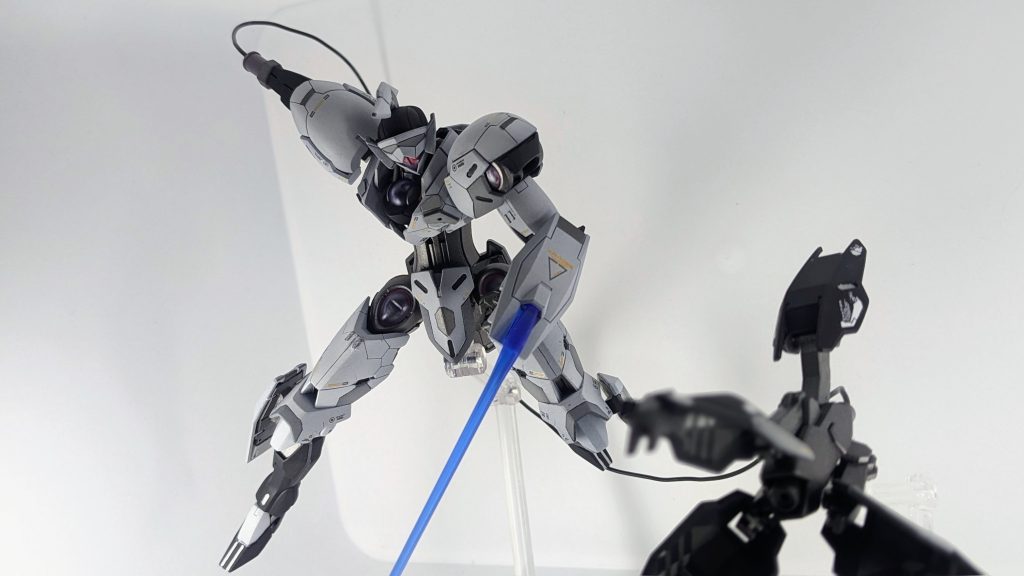 ビームブレイサーアクションポーズ②