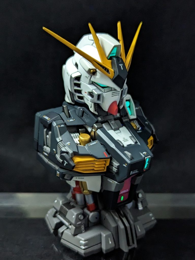 メカニカルバスト　νガンダム–8枚目/制作者：ポンポン