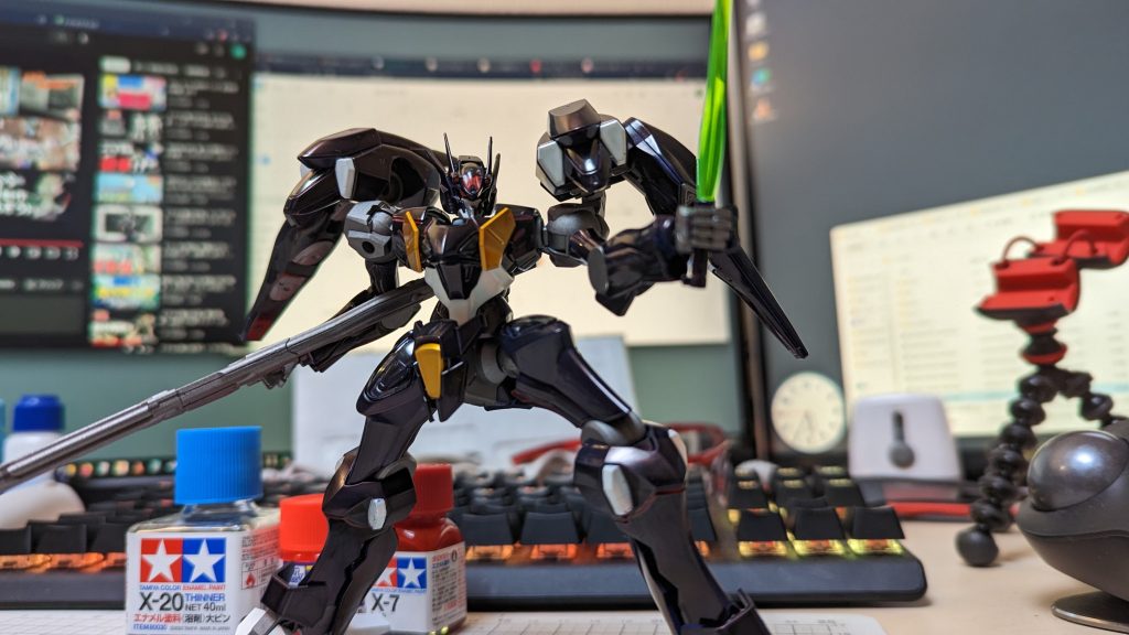 やっぱシェルユニットの部分が発光表現されてると違いますね…ホイルシール発掘されて良かったわ。