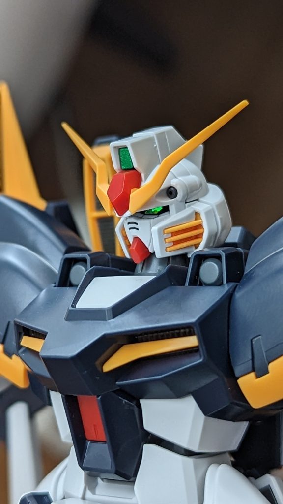 カメラアイのシールは自作です。