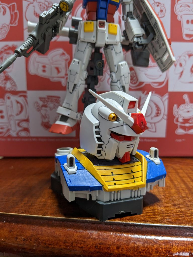 ヘッドディスプレイのガンダムは後期型なのかな？