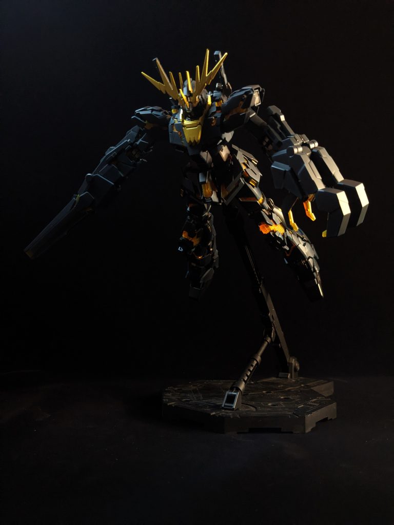 MG　バンシィ–3枚目/制作者：いっちん